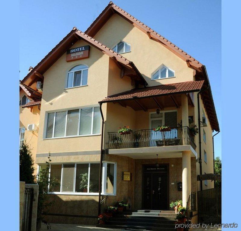 Majami Hotel Chisinau Exterior photo